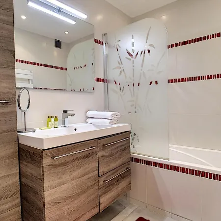 Apartament Nestor&jeeves - Cigalusa Terrasse - Port Area - Close Old Town *